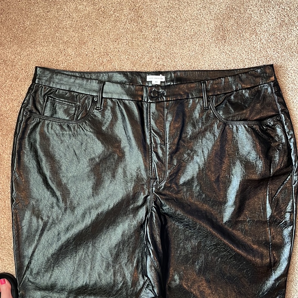 NWT Good American Good ‘90’s Vinyl Pants - Picture 3 of 13